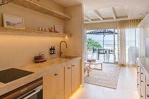 Netanya Noosa Beachfront Resort