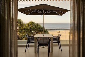 Netanya Noosa Beachfront Resort