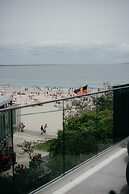 Netanya Noosa Beachfront Resort