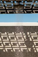 Netanya Noosa Beachfront Resort