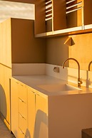 Netanya Noosa Beachfront Resort