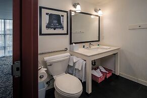 Four Points by Sheraton Philadelphia City Center