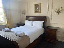 Beech Mount Hotel - Free Parking