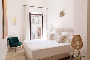 Puerta Catedral Apartments