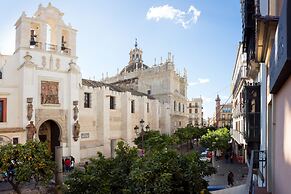Puerta Catedral Apartments