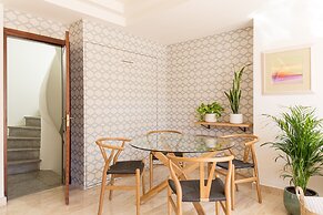 Puerta Catedral Apartments