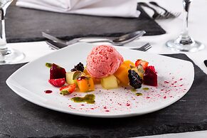 Beachcroft Hotel, BW Signature Collection