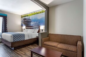 Clarion Pointe Sulphur - Lake Charles