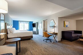 Holiday Inn Express & Suites Bradenton East-Lakewood Ranch by IHG