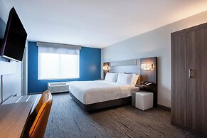 Holiday Inn Express & Suites Bradenton East-Lakewood Ranch by IHG