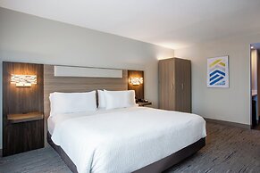 Holiday Inn Express & Suites Bradenton East-Lakewood Ranch by IHG