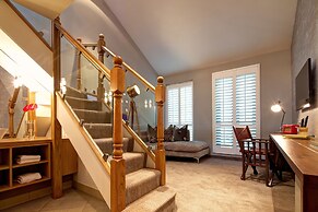 Oddfellows Chester Hotel and Apartments