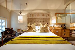 Oddfellows Chester Hotel and Apartments