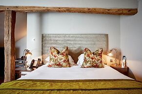 Oddfellows Chester Hotel and Apartments