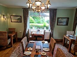 Collaven Manor Hotel