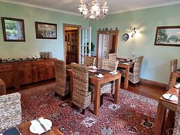 Collaven Manor Hotel