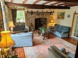 Collaven Manor Hotel