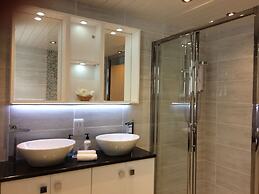 Edgcumbe Guest House