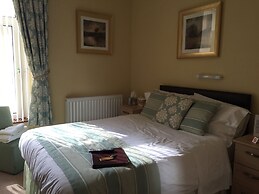 Edgcumbe Guest House