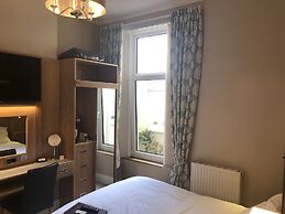 Edgcumbe Guest House