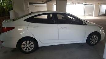 Roydon Beachfront Apartments