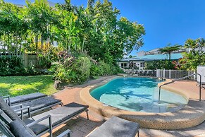 Roydon Beachfront Apartments