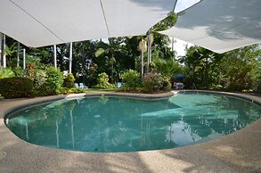 Roydon Beachfront Apartments