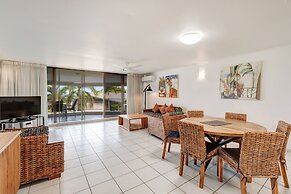 Roydon Beachfront Apartments