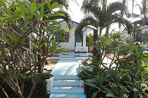 Paradise Village Beach Resort