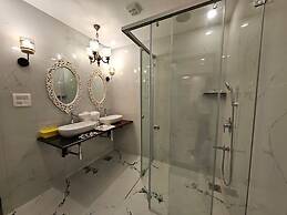 Paradise Village Beach Resort