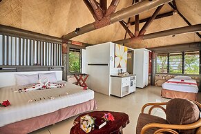 Beachcomber Island Resort