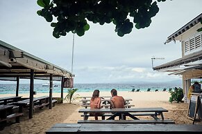 Beachcomber Island Resort