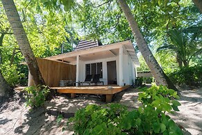 Beachcomber Island Resort