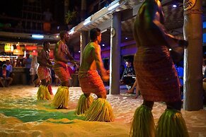 Beachcomber Island Resort