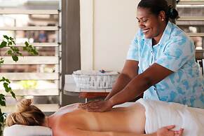 Beachcomber Island Resort