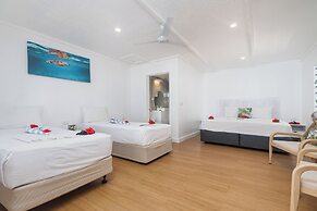 Beachcomber Island Resort