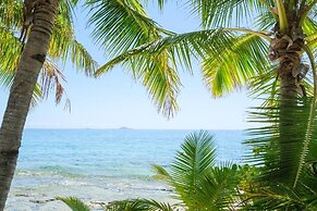 Beachcomber Island Resort