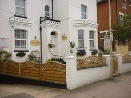 Crown Lodge Guest House