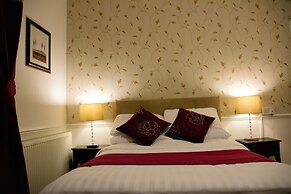 Crown Lodge Guest House