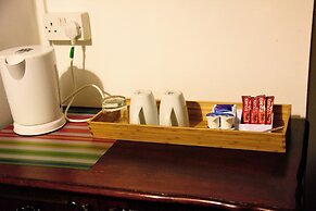 Crown Lodge Guest House