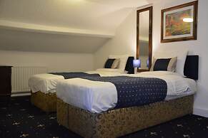 Crown Lodge Guest House