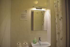 Crown Lodge Guest House