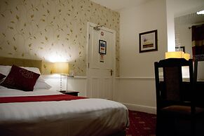 Crown Lodge Guest House