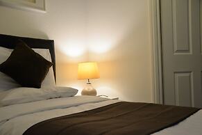 Crown Lodge Guest House