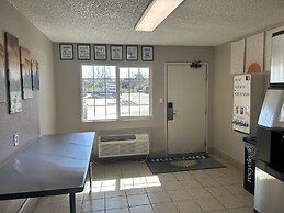 Days Inn by Wyndham Turlock