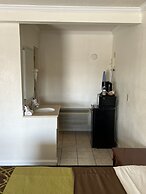 Americas Best Value Inn Hanford