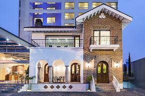 Holiday Inn Express Quito by IHG