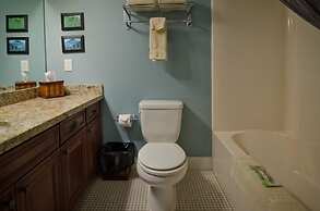 Pacific Reef Hotel & Light Show