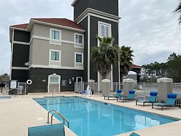 La Quinta Inn & Suites by Wyndham Kingsland/Kings Bay