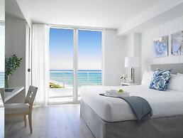 Grand Beach Hotel